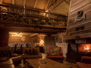 REINE DES ARAVIS (8 personnes)