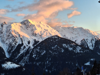 Meublé touristique classé 3 étoiles, dans résidence avec piscine, garage sécurisé pour Vélos 