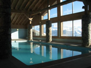 Meublé touristique classé 3 étoiles, dans résidence avec piscine, garage sécurisé pour Vélos 